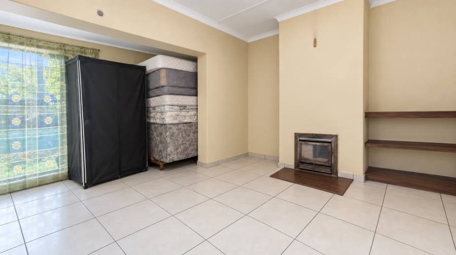 4 Bedroom Property for Sale in Barry Hertzog Park KwaZulu-Natal