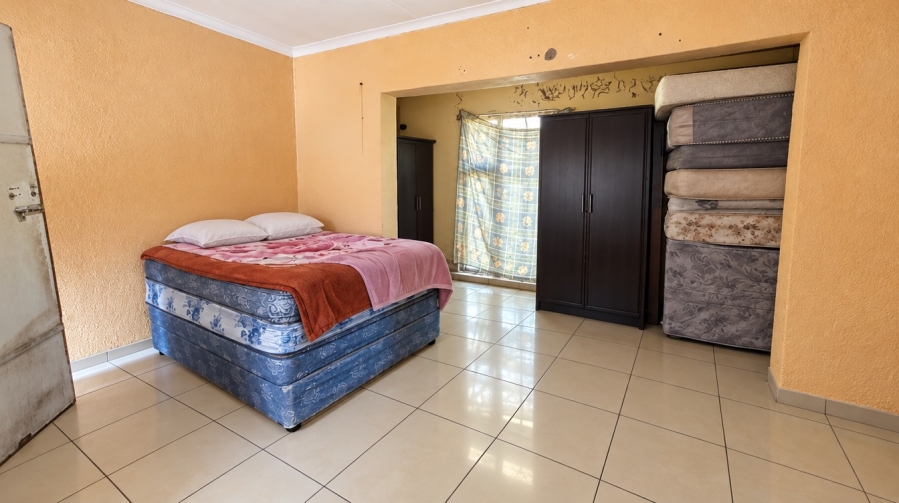 4 Bedroom Property for Sale in Barry Hertzog Park KwaZulu-Natal