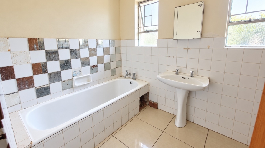 4 Bedroom Property for Sale in Barry Hertzog Park KwaZulu-Natal