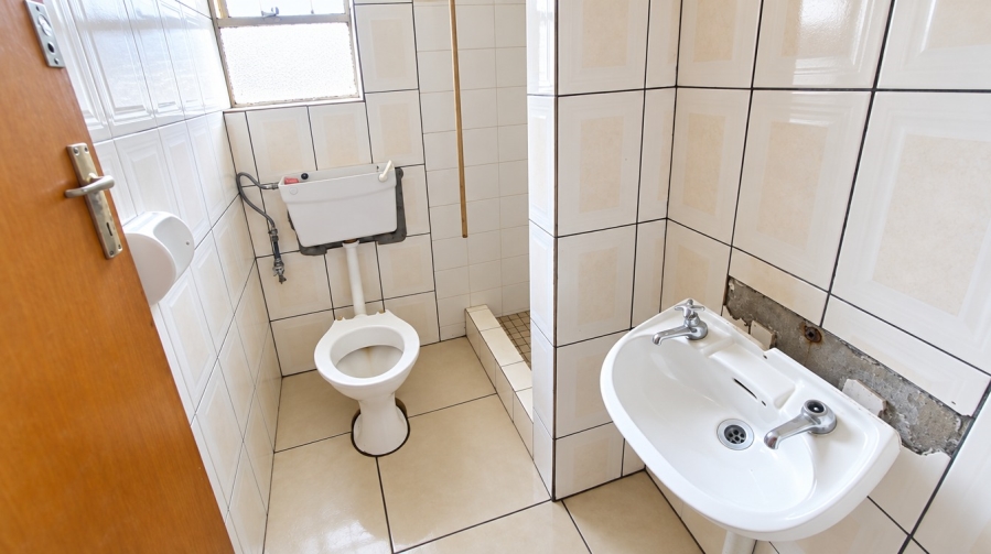 4 Bedroom Property for Sale in Barry Hertzog Park KwaZulu-Natal