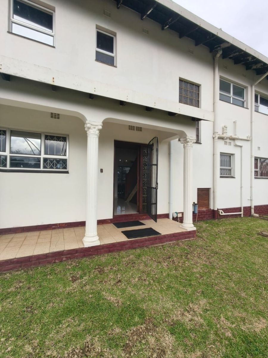 4 Bedroom Property for Sale in Sea Park KwaZulu-Natal