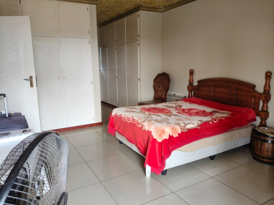 4 Bedroom Property for Sale in Sea Park KwaZulu-Natal