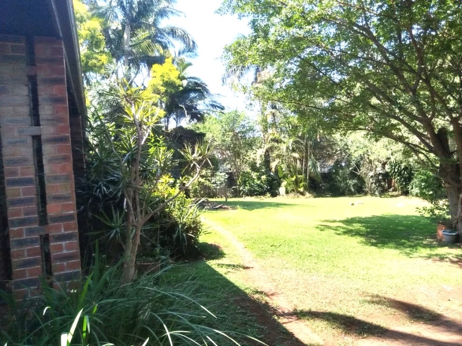 To Let 4 Bedroom Property for Rent in Kloof KwaZulu-Natal