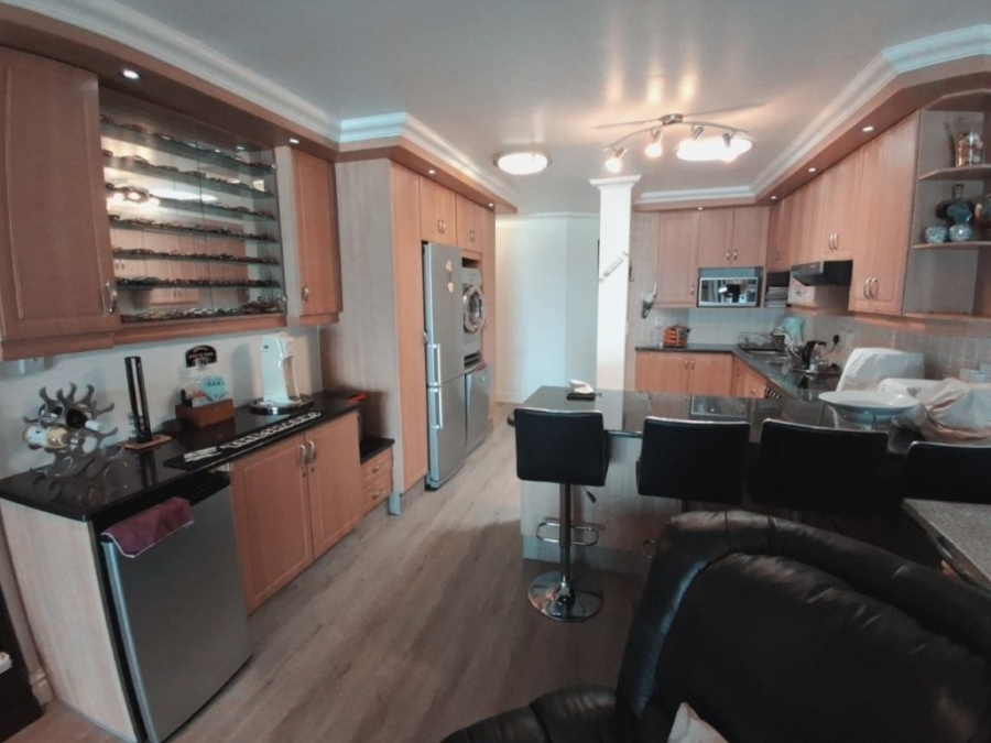 3 Bedroom Property for Sale in Manaba Beach KwaZulu-Natal