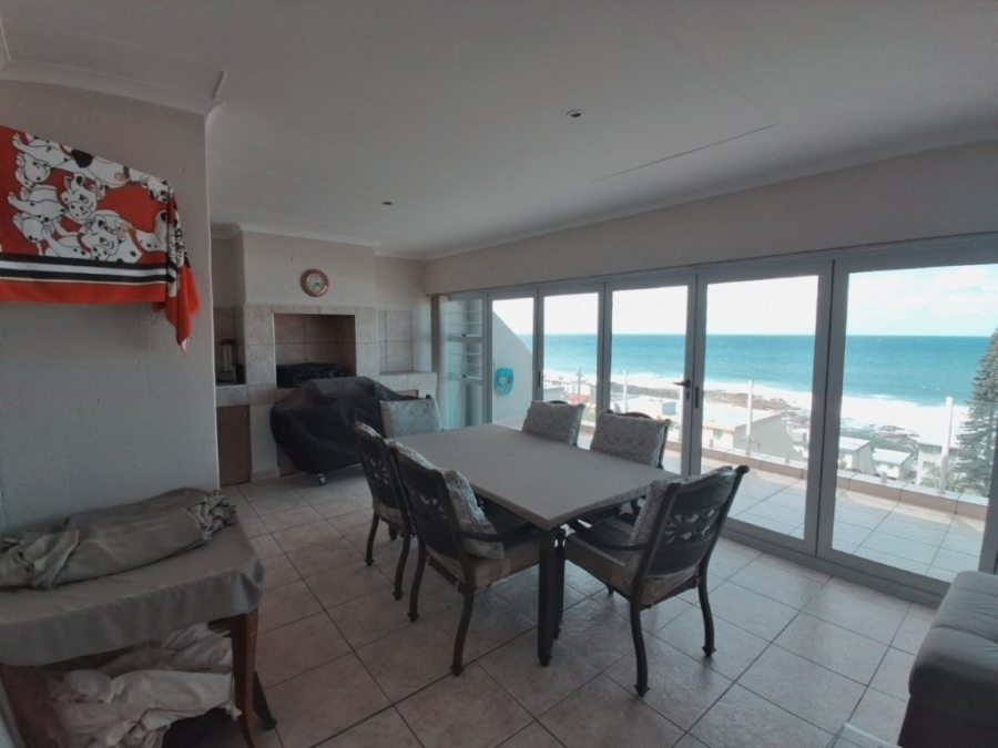 3 Bedroom Property for Sale in Manaba Beach KwaZulu-Natal