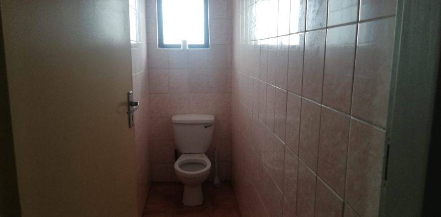 To Let 4 Bedroom Property for Rent in Shallcross KwaZulu-Natal