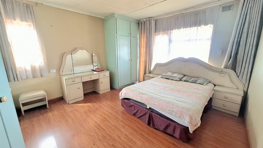 4 Bedroom Property for Sale in Everest Heights KwaZulu-Natal