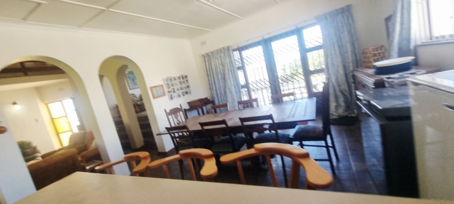 4 Bedroom Property for Sale in Uvongo KwaZulu-Natal