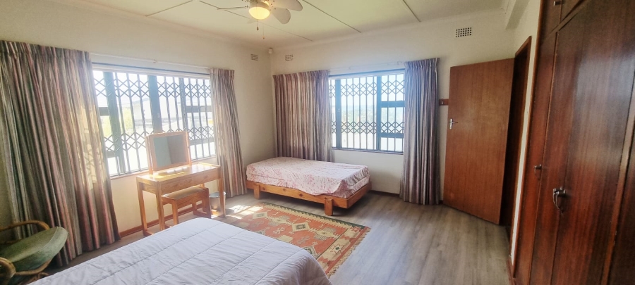 4 Bedroom Property for Sale in Uvongo KwaZulu-Natal