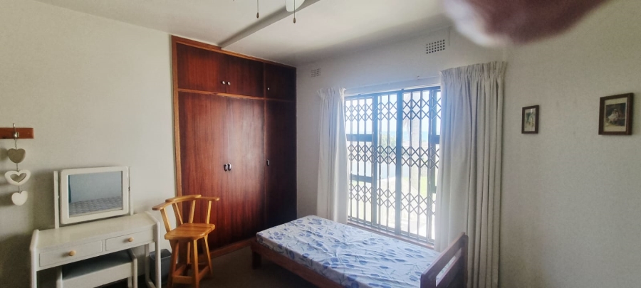 4 Bedroom Property for Sale in Uvongo KwaZulu-Natal