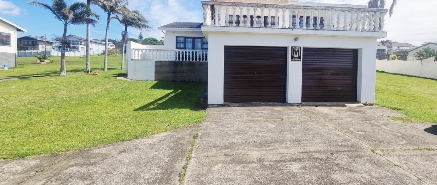 4 Bedroom Property for Sale in Uvongo KwaZulu-Natal
