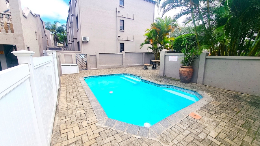 2 Bedroom Property for Sale in Uvongo KwaZulu-Natal