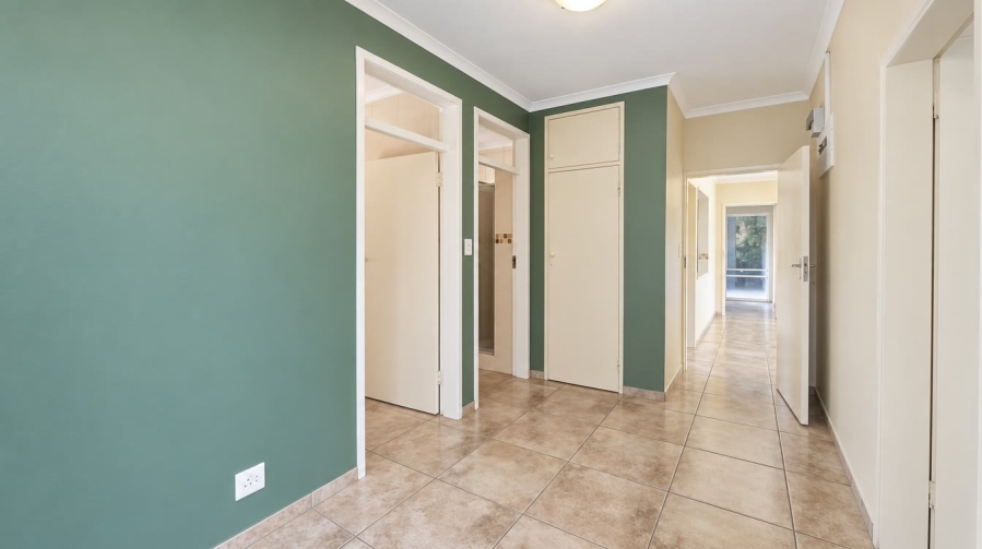 4 Bedroom Property for Sale in Schuinshoogte KwaZulu-Natal