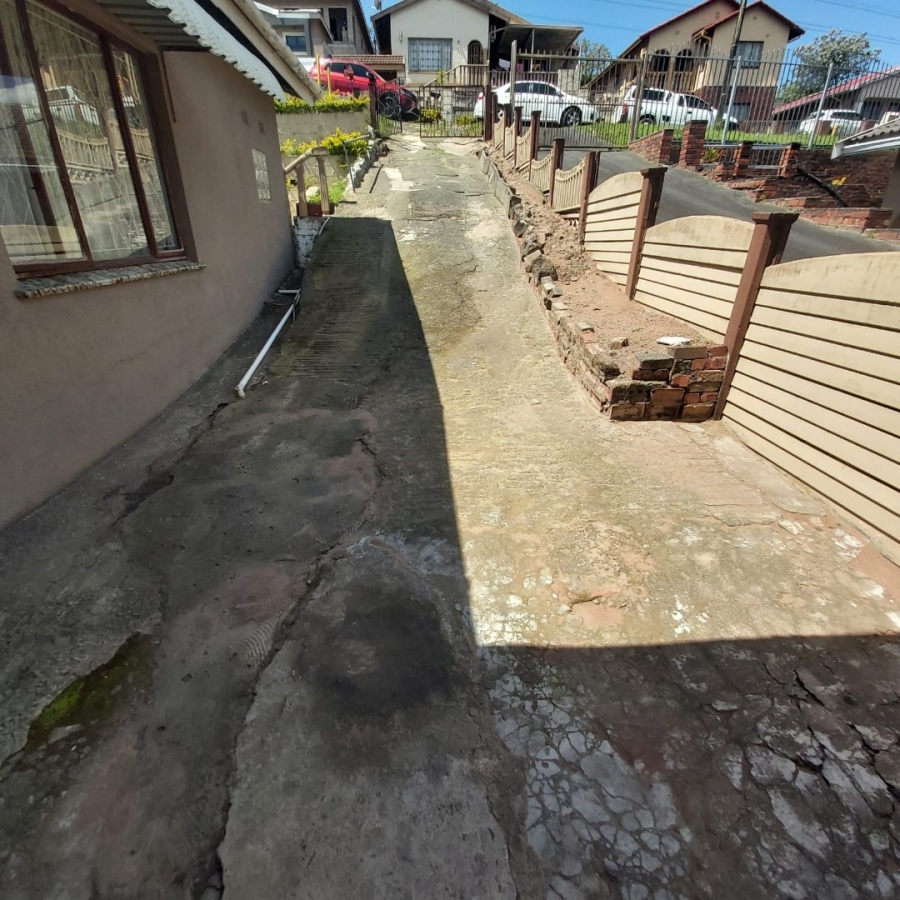 4 Bedroom Property for Sale in Shallcross KwaZulu-Natal