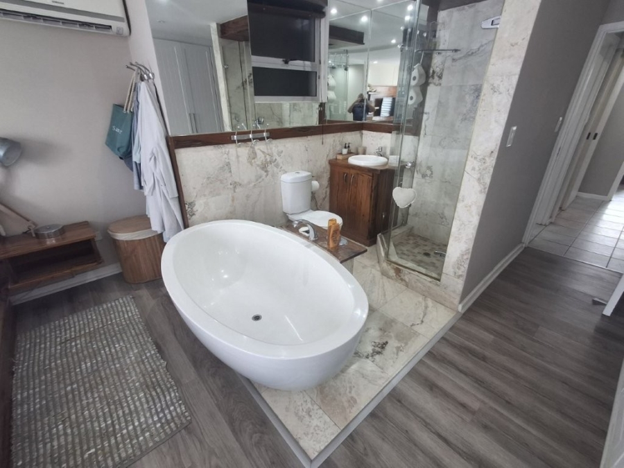 4 Bedroom Property for Sale in Ramsgate KwaZulu-Natal