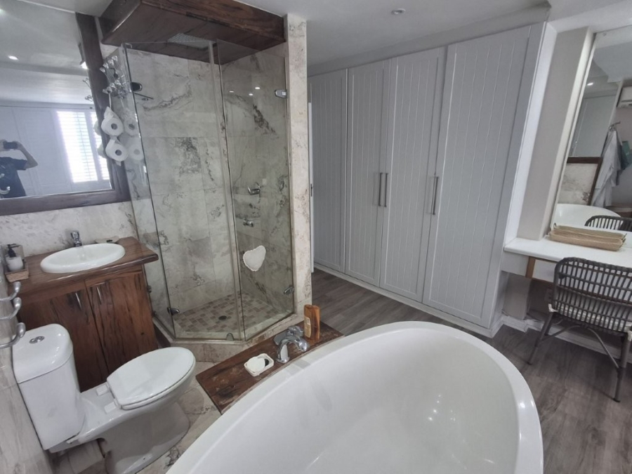4 Bedroom Property for Sale in Ramsgate KwaZulu-Natal