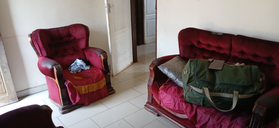  Bedroom Property for Sale in Ezakheni A KwaZulu-Natal