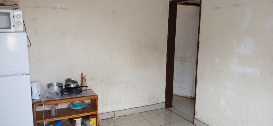  Bedroom Property for Sale in Ezakheni A KwaZulu-Natal
