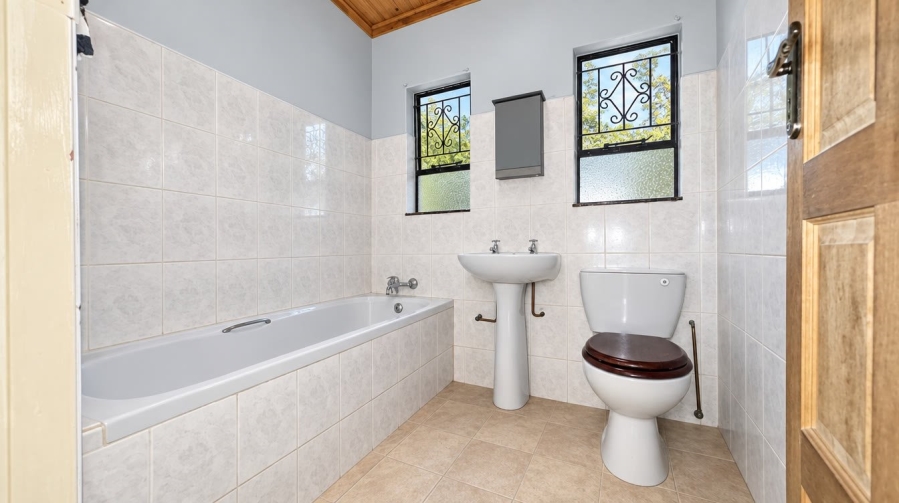 4 Bedroom Property for Sale in Barry Hertzog Park KwaZulu-Natal
