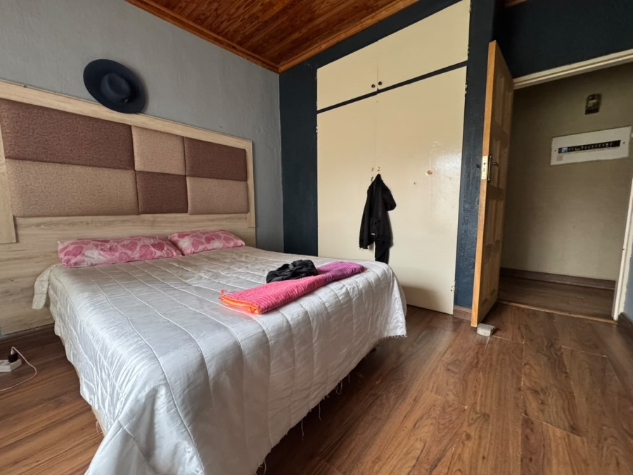 4 Bedroom Property for Sale in Barry Hertzog Park KwaZulu-Natal