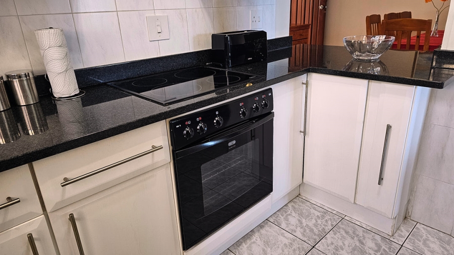 3 Bedroom Property for Sale in Margate North Beach KwaZulu-Natal
