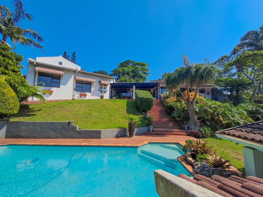 4 Bedroom Property for Sale in Umtentweni KwaZulu-Natal
