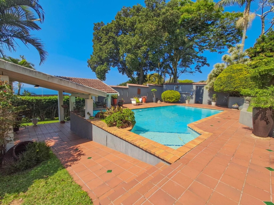 4 Bedroom Property for Sale in Umtentweni KwaZulu-Natal