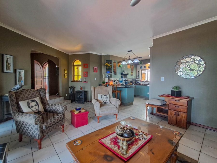 4 Bedroom Property for Sale in Umtentweni KwaZulu-Natal