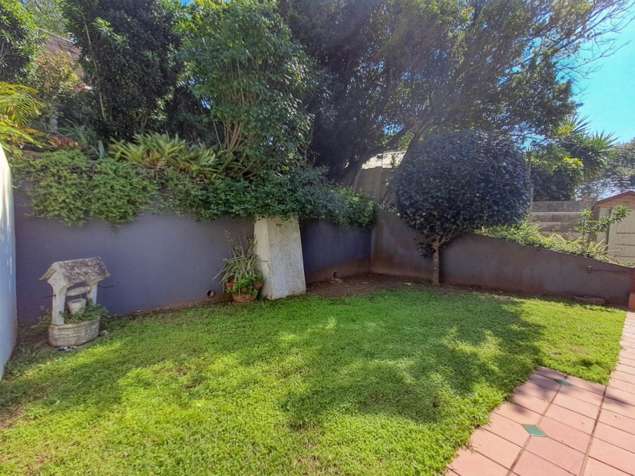 4 Bedroom Property for Sale in Umtentweni KwaZulu-Natal