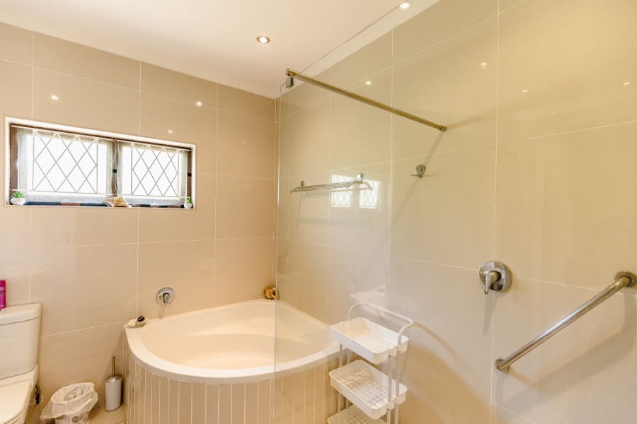 4 Bedroom Property for Sale in Ramsgate KwaZulu-Natal