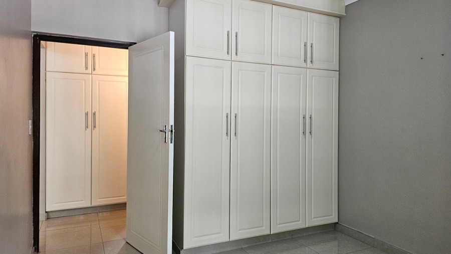 2 Bedroom Property for Sale in Margate KwaZulu-Natal