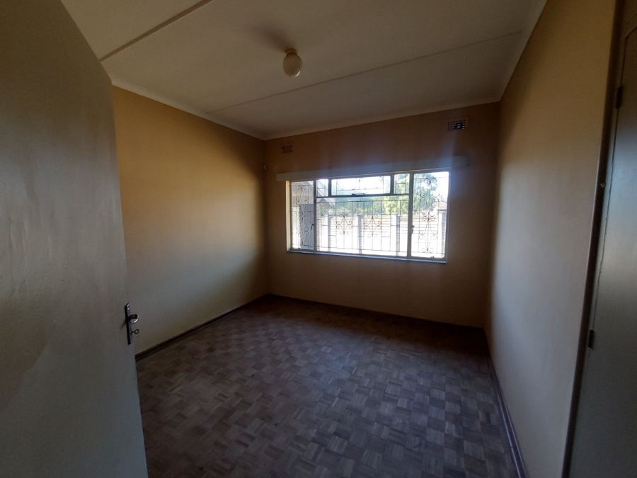 To Let 3 Bedroom Property for Rent in Scottsville KwaZulu-Natal