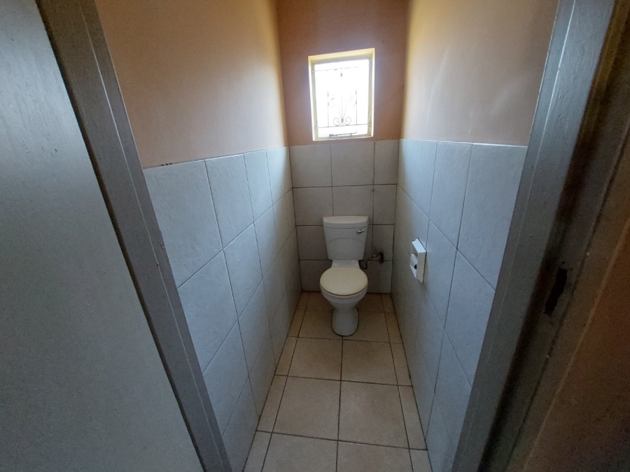 To Let 3 Bedroom Property for Rent in Scottsville KwaZulu-Natal