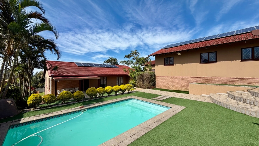 4 Bedroom Property for Sale in Uvongo KwaZulu-Natal