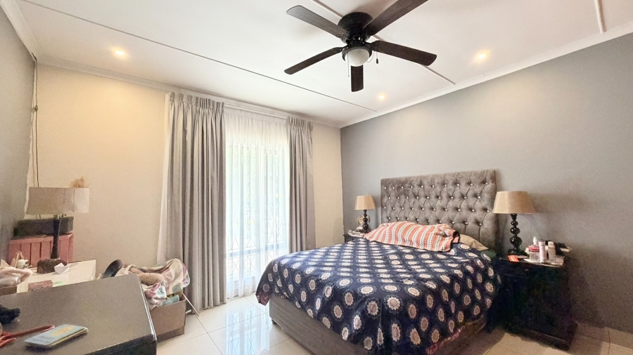 4 Bedroom Property for Sale in Uvongo KwaZulu-Natal