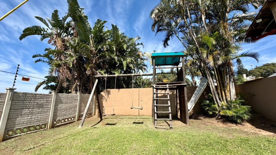 4 Bedroom Property for Sale in Uvongo KwaZulu-Natal