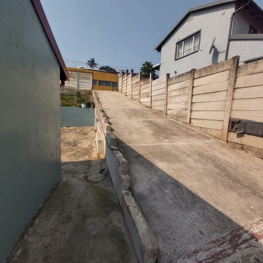 2 Bedroom Property for Sale in Havenside KwaZulu-Natal