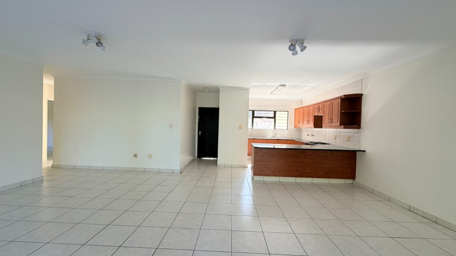 4 Bedroom Property for Sale in St Michaels On Sea KwaZulu-Natal