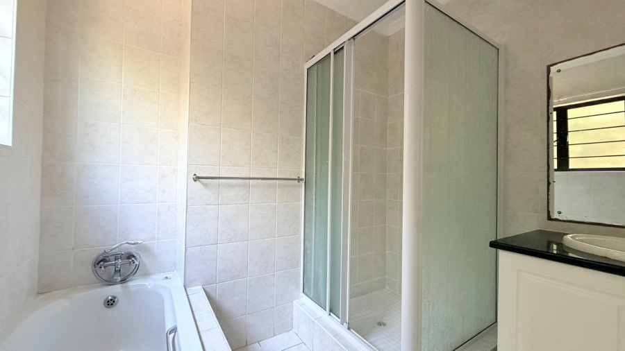 4 Bedroom Property for Sale in St Michaels On Sea KwaZulu-Natal