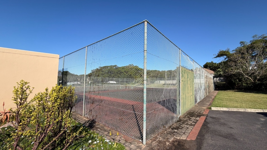 4 Bedroom Property for Sale in St Michaels On Sea KwaZulu-Natal