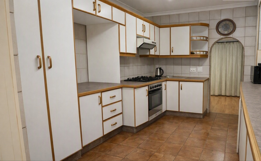 3 Bedroom Property for Sale in Meer En See KwaZulu-Natal