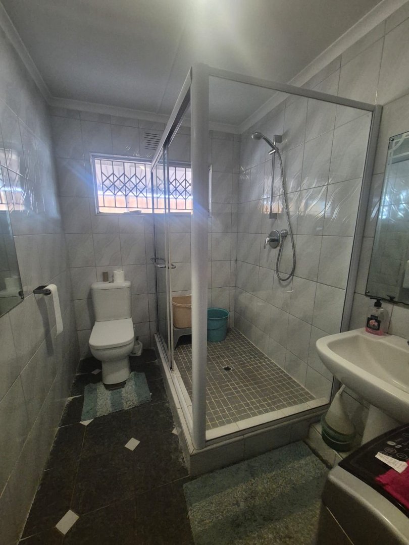 To Let 3 Bedroom Property for Rent in Bluff KwaZulu-Natal