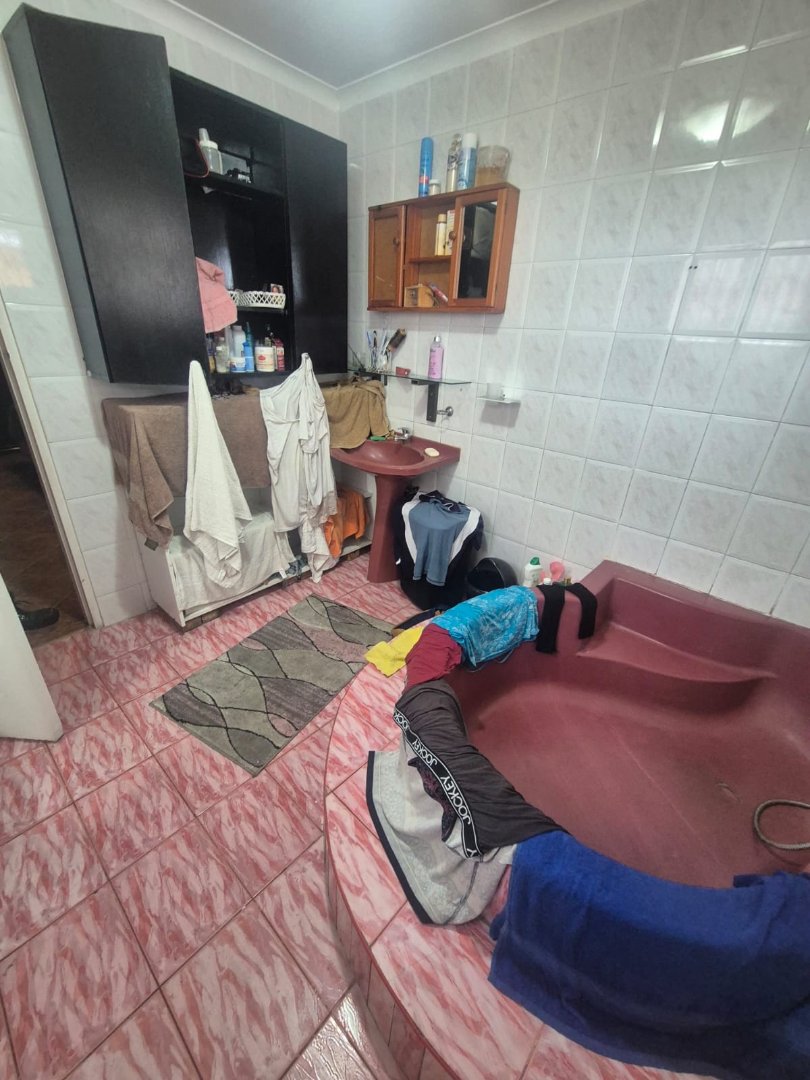 To Let 3 Bedroom Property for Rent in Bluff KwaZulu-Natal