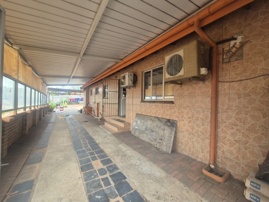 To Let 3 Bedroom Property for Rent in Bluff KwaZulu-Natal