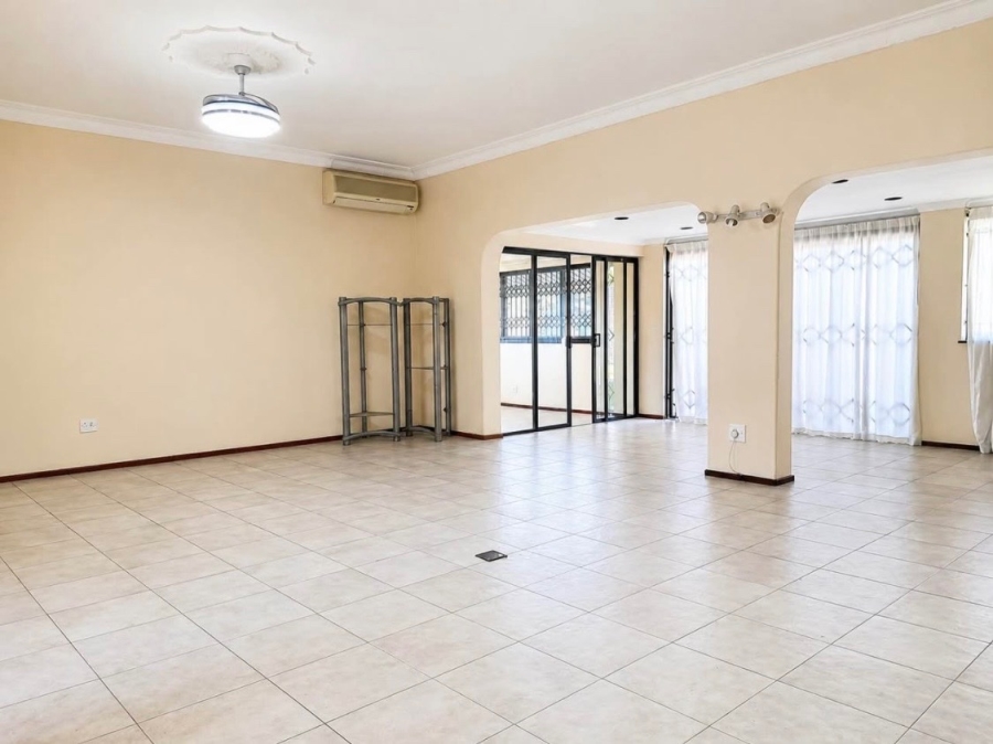 To Let  Bedroom Property for Rent in Berkshire Downs KwaZulu-Natal