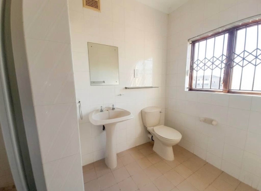 To Let  Bedroom Property for Rent in Berkshire Downs KwaZulu-Natal