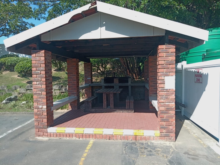 2 Bedroom Property for Sale in Uvongo KwaZulu-Natal