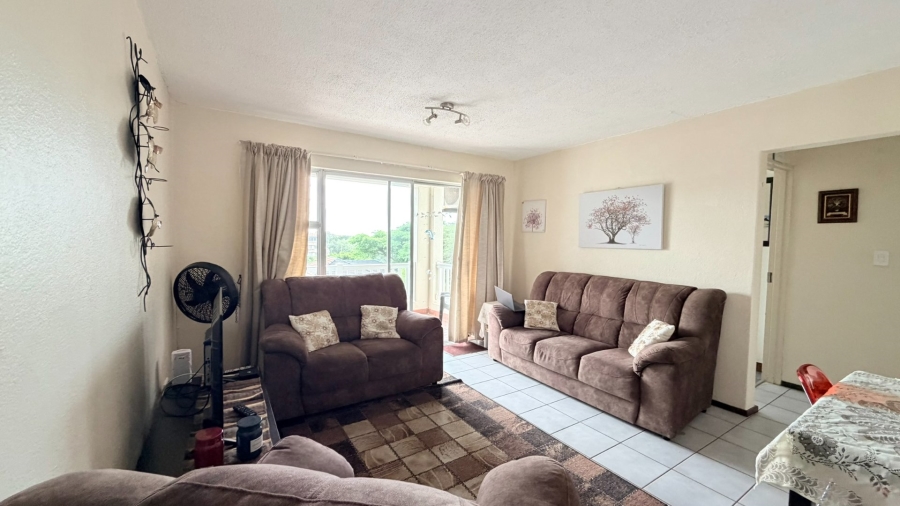 2 Bedroom Property for Sale in Uvongo KwaZulu-Natal