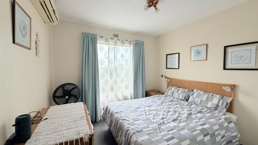 2 Bedroom Property for Sale in Uvongo KwaZulu-Natal