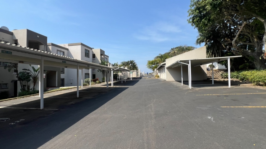 2 Bedroom Property for Sale in Uvongo KwaZulu-Natal